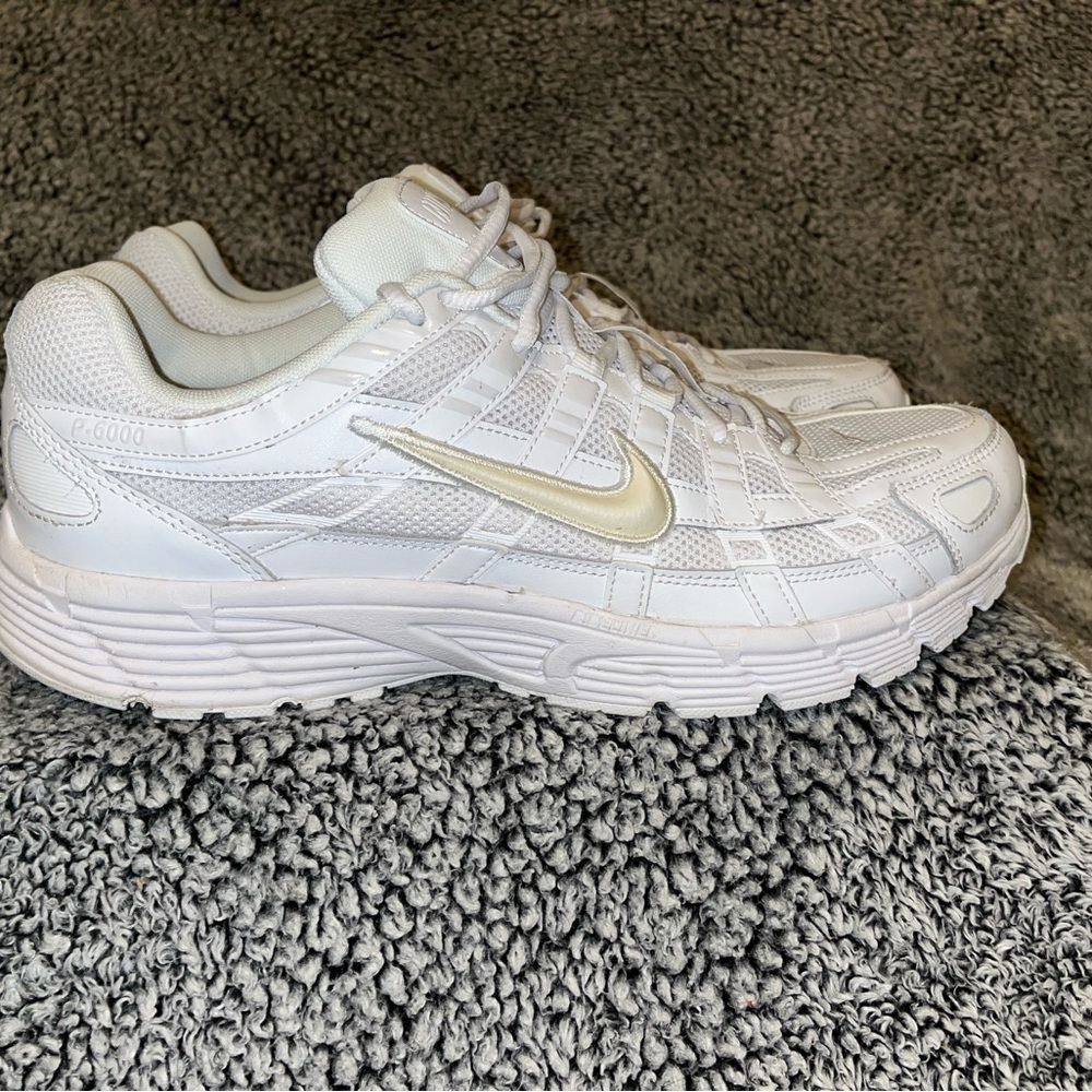 Nike shoe